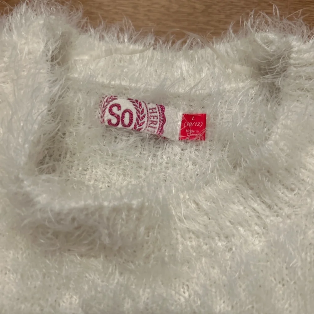 Sweater - Picture 2 of 3